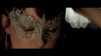 Nuazinha na cama sem lembrar de nada