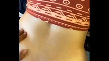 Abrir minha bunda pro macho ver lá dentro do buraco do meu cu