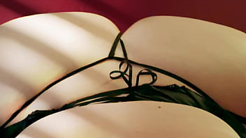 Si tu veux voir ce qui se passe plus bas tu sais ce qu'il te reste à faire