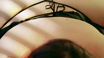 Si tu veux voir ce qui se passe plus bas tu sais ce qu'il te reste à faire