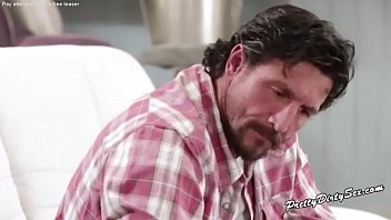 Kristen models and sucks photographer 