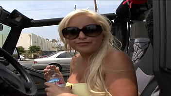 Savannah gold is a hot chick with a perfect set of boobs sqf