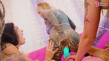 Squirt mayhem– 5 girls drench & play with anal toys gapes prolapse & atm