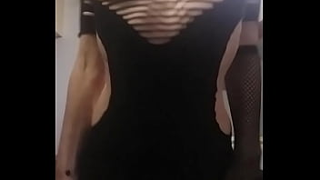 Je suis chaude pour ce week end excité envie de me rejoindre des