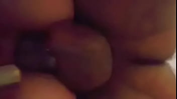 Le rompen el culo a puta