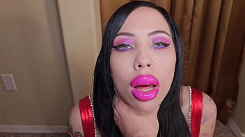 I love deep throating and swallowing cum