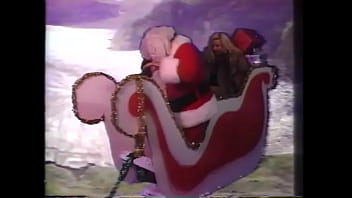 Happy babe spreads her long legs widely and enjoys cock deeply in her wet cunt