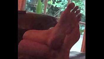 Filming my step sisters long hot toes