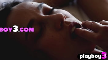 Hot big boobs babe revealed her amazing body after hot striptease session