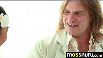 Slippery massage with happy end 26