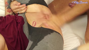 Big italian slut pays for lunch by giving her ass