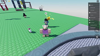 Meia irma peituda sendo amassada pelo irmao