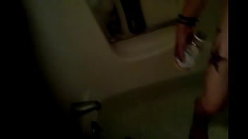 Girl doing what i ask for a fat shot of cheeba