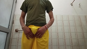 Big Cock Full Of Milk About To Get Cheesy thumbnail