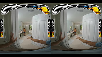 Virtual porn your stepsis babi star sees you staring and decides to ride your cock for her audience