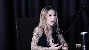 Nunca deu liberdade para a família a mãe não gosta de sexo a diferença do garganta profunda melina khalifa watch sheer red