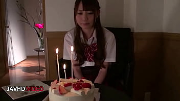 Shy japanese coed sneaks risky pleasure between lectures