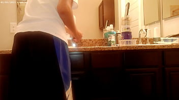 Generally tiding up the bathroom housechore work