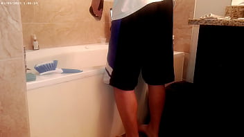 Generally tiding up the bathroom housechore work