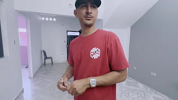 Sexo con mi vecino en la casa nueva increible