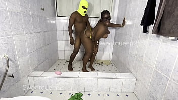 Ebony bbw joined her sleepover client in the washroom for a quickie sweetqueen2