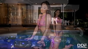 Jacuzzi time delights