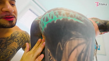 Tatted babe destroyed by huge italian cock – deep gags atm gapes & full body cumshot