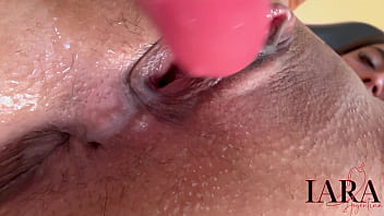 Putinha adora gozar com a pica no cu