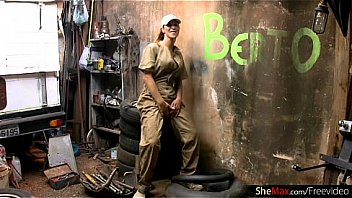 Blonde Tranny In Uniform Plays With Her Long Shaved Pecker thumbnail