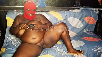 Bbw loves to munch and fuck his gardener because of his huge dick