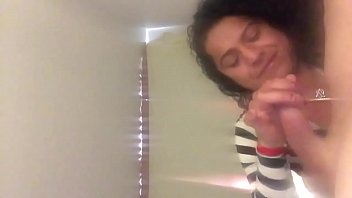 La negra chupa pijas