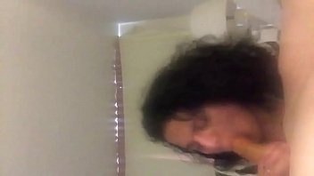 La negra chupa pijas