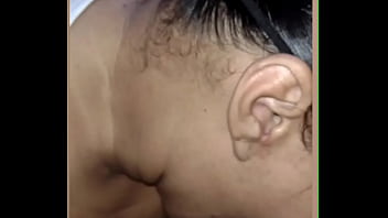 Chupando e punhetando até gozar