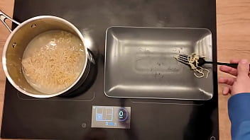 How #cuckold men want their #hotwife to serve their food