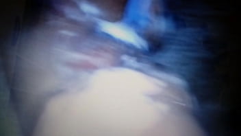 Ela ta deixando bem raspadinha essa safada