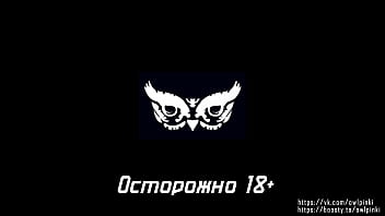 Одну из пионерок ебут на площади