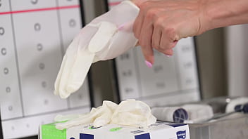 Nymphomaniac addis fouche enjoys some hands on sex therapy with dr kitana lure gp3279