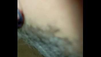 Masturbo a mi hembra