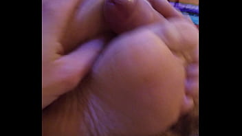 Homemade footjob with bare feet
