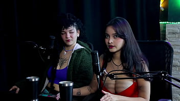 Gosta de se produzir está se descobrindo sexualmente é brava se sentia exausta e saiu de rondônia porque faroraf & emilly lima watch sheer red