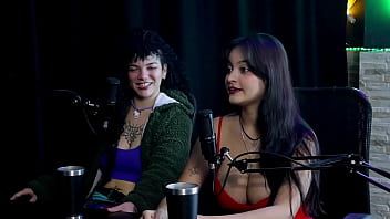 Gosta de se produzir está se descobrindo sexualmente é brava se sentia exausta e saiu de rondônia porque faroraf & emilly lima watch sheer red