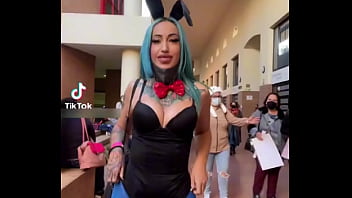 Perra caliente te pondra la verga dura