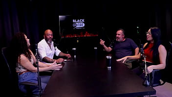 A mulher colocou tudo na boca participa de cenas lesbo queriam ver seu pau para o reconhecer e não gozava por quê binho ted ted oficial watch sheer red