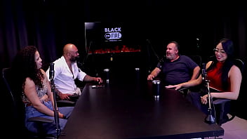 A mulher colocou tudo na boca participa de cenas lesbo queriam ver seu pau para o reconhecer e não gozava por quê binho ted ted oficial watch sheer red