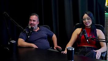 A mulher colocou tudo na boca participa de cenas lesbo queriam ver seu pau para o reconhecer e não gozava por quê binho ted ted oficial watch sheer red