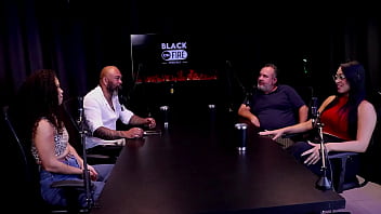 A mulher colocou tudo na boca participa de cenas lesbo queriam ver seu pau para o reconhecer e não gozava por quê binho ted ted oficial watch sheer red