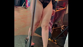 Je suis bien arriver au salon de bruxelles cest partiiii