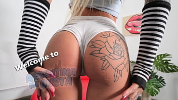 Perfect round ass tattoo babe and huge puffy cameltoe