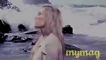 Slutty Woman Sitting On Dick thumbnail