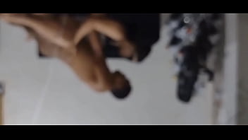 Minha buceta tá molhada mas sem goza dentro